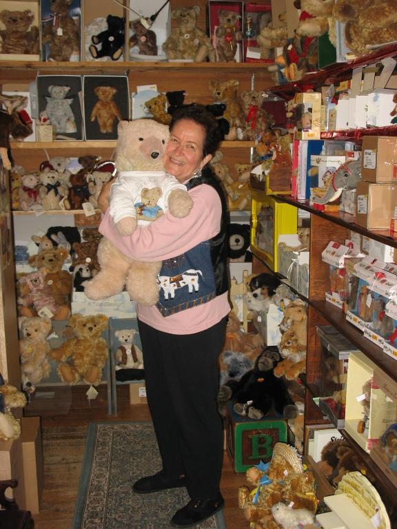 Hugging Bear Inn Bellows Falls Экстерьер фото
